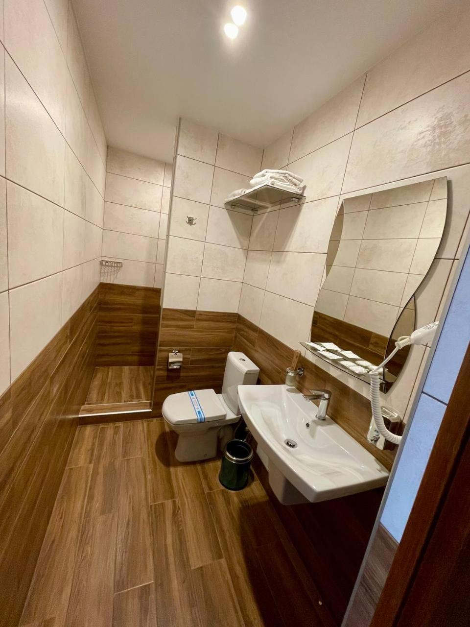 Sport Hotel 1 Cserkaszi Kültér fotó